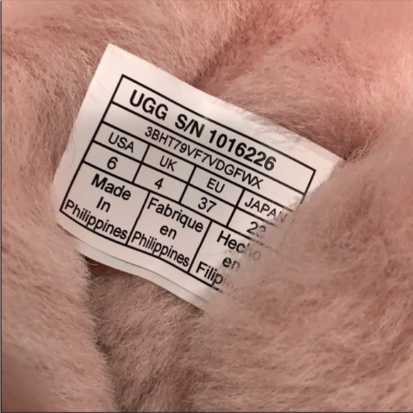 UGG Bailey Button II Short Shearling Lined Pink Suede Winter Boots New 6 37 - Picture 11 of 12